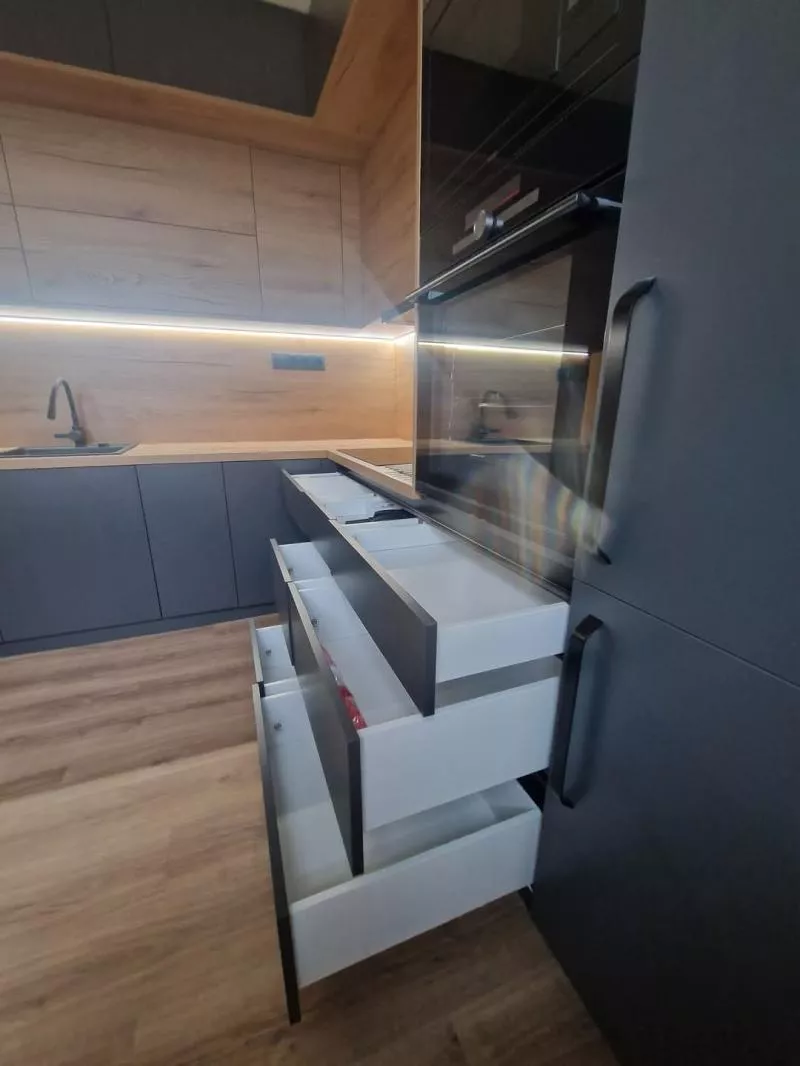 Kuchyňská linka - moderní, útulná, prostorná Bor u Tachova - fotogalerie